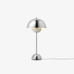 Stolní lampa Flowerpot VP3