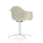 Židle Eames Fiberglass Armchair DAL