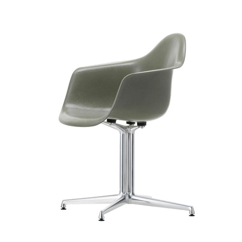 Židle Eames Fiberglass Armchair DAL