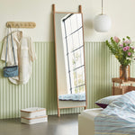 Nástěnný věšák Form Brass