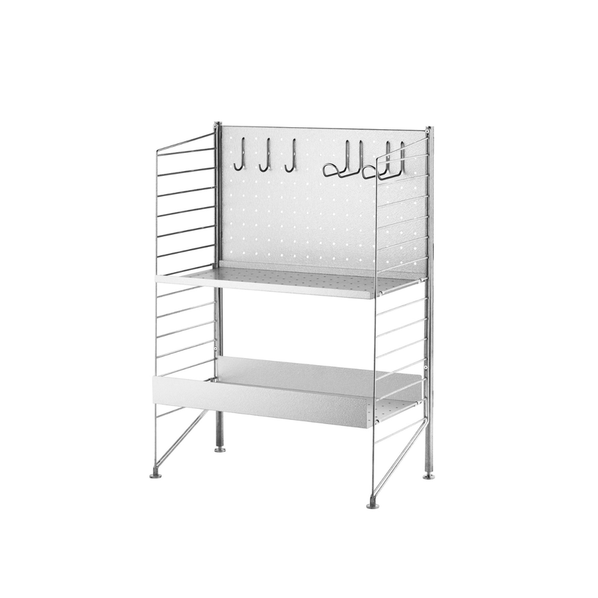 Samostatně stojící police String